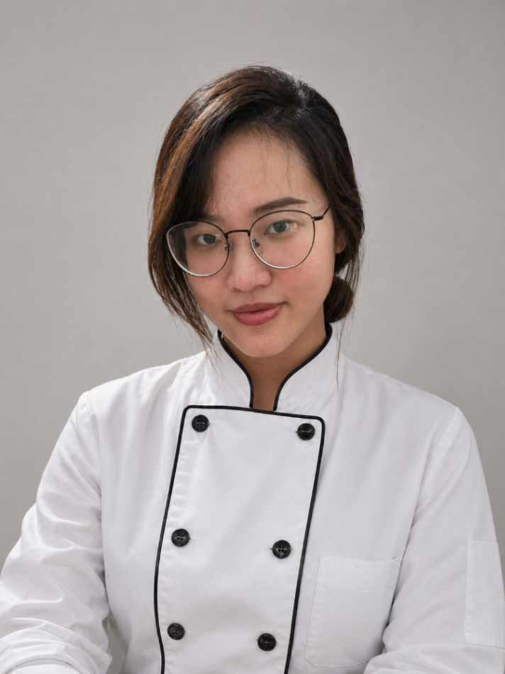 Maria Angeline R